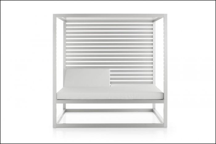 daybed fixed slats 1 sidewall anodized 1 700x468 - Tagesbett Lamellen - Gandia Blasco